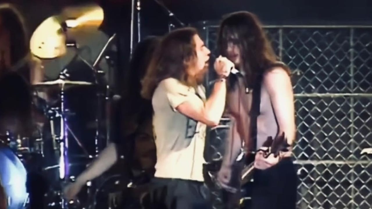 Vídeos de 1992: PJ abrindo pra Soundgarden e jam histórica com Neil Young ressurgem