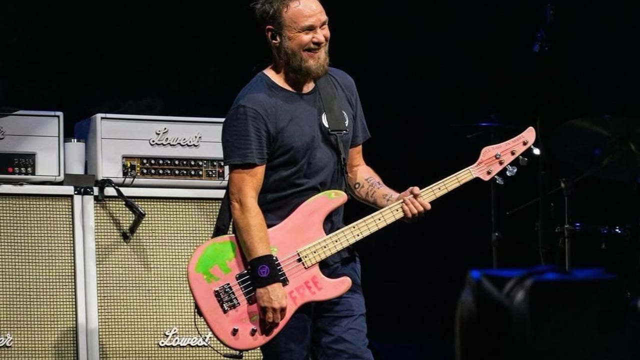 Jeff Ament se reúne com Green River em documentário sobre o Metropolis de Seattle
