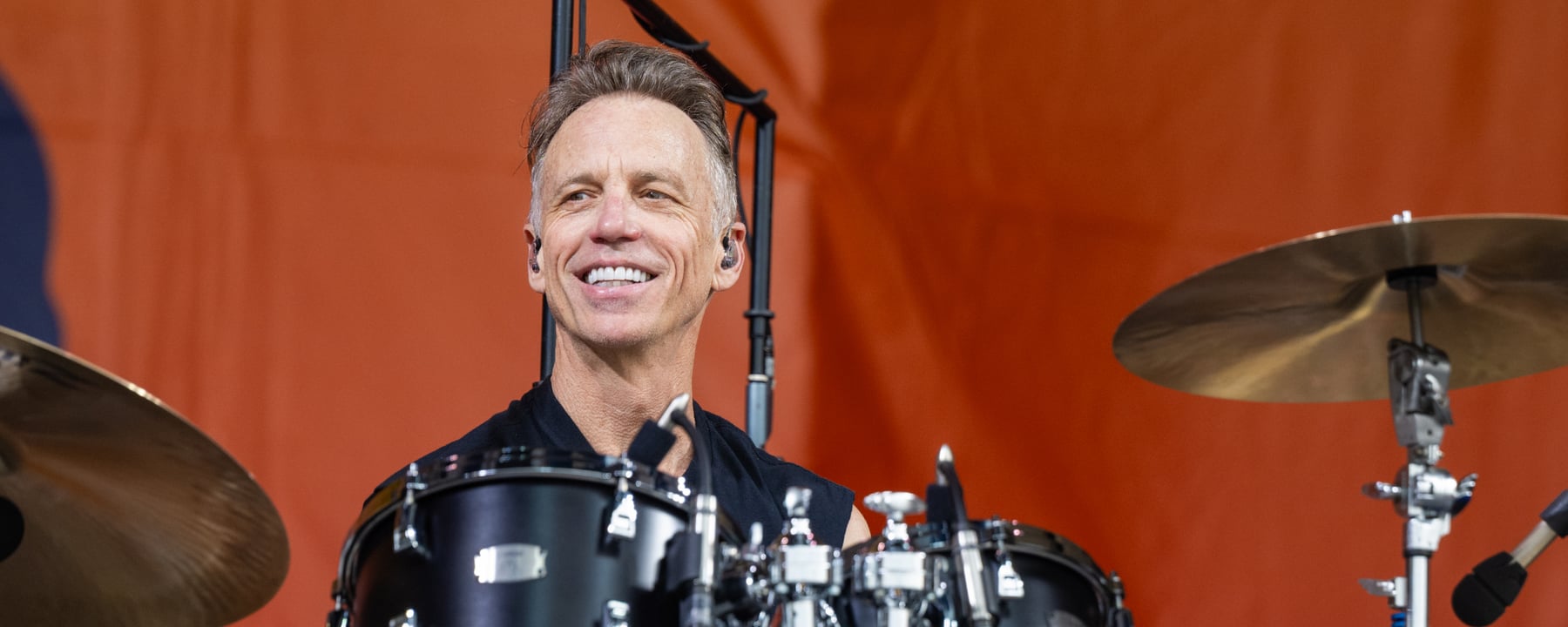 Matt Cameron esclarece que não se aposentou após deixar o Pearl Jam