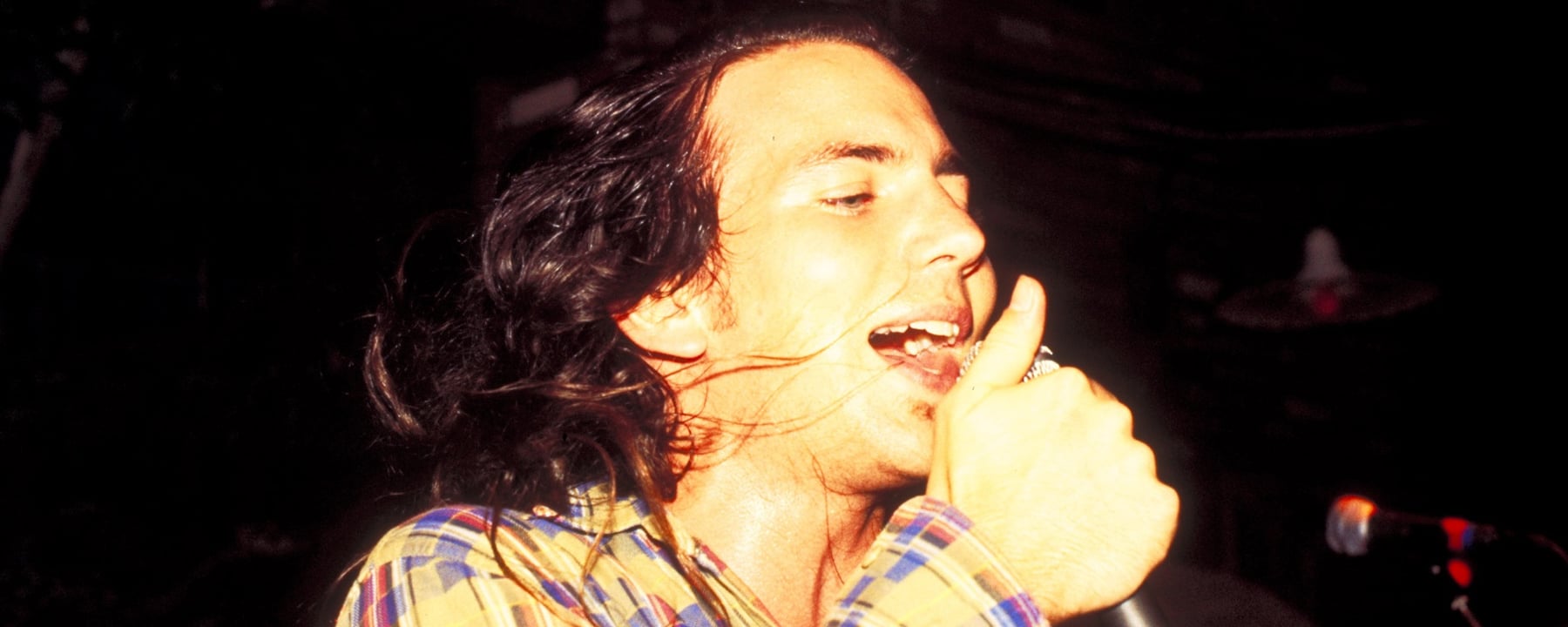Pearl Jam gravou o clipe de 'Alive' ao vivo em 1991 e se recusou ao playback