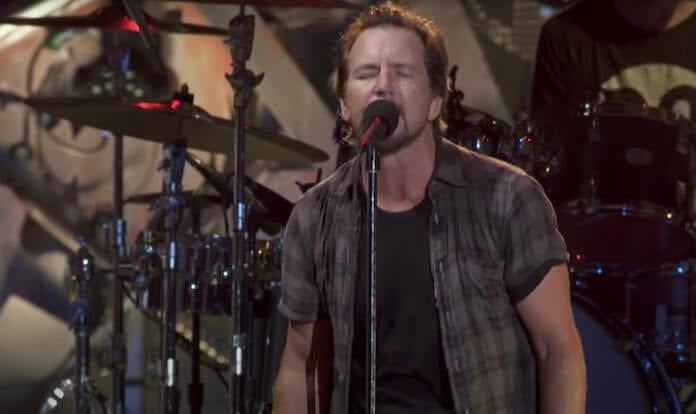 Stone Gossard confirma: novo baterista do Pearl Jam será revelado no Ohana 2026