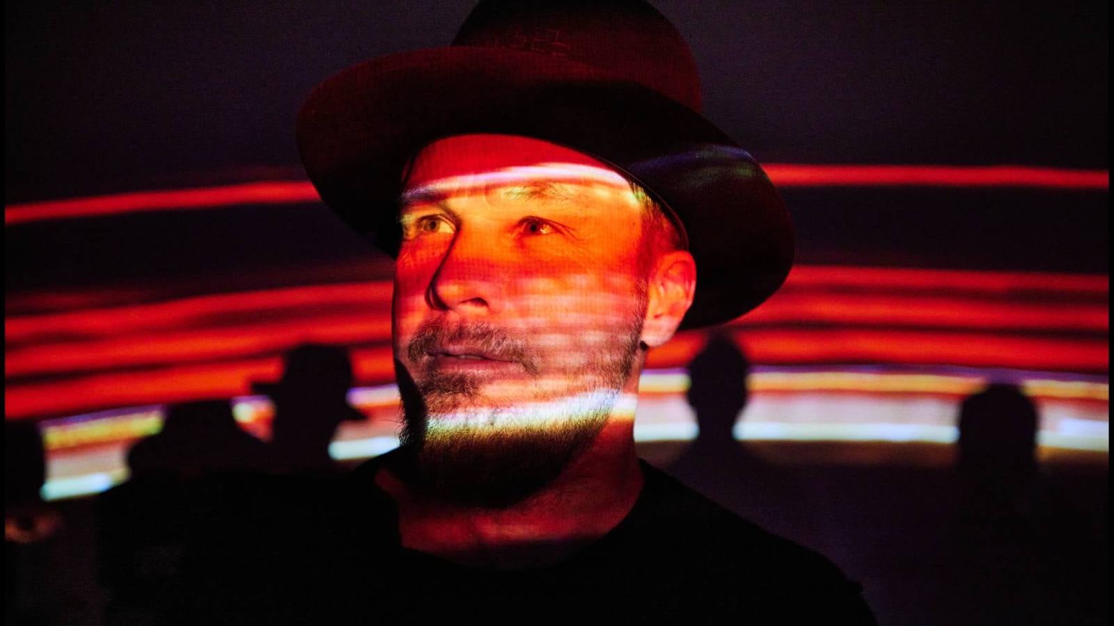 Jeff Ament lança livro com fotos inéditas dos primeiros anos do Pearl Jam